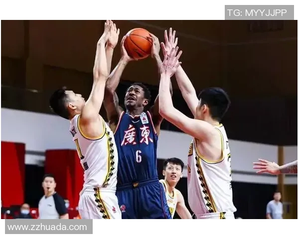 季前赛精彩对决四川队迎战深圳队争夺赛季开门红